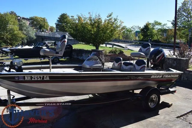 Slide: The Image of Tracker Pro Team 175 2002 - 29