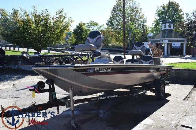 Slide: The Image of Tracker Pro Team 175 2002 - 30