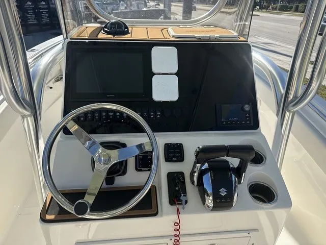 Slide: The Image of Bulls Bay 255 Center Console 2026 - 4