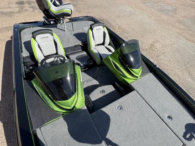 Slide: The Image of Caymas CX 18 PRO 2026 - 14