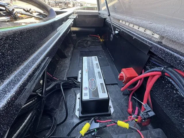 Slide: The Image of Caymas CX 18 PRO 2026 - 21