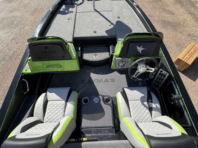 Slide: The Image of Caymas CX 18 PRO 2026 - 5