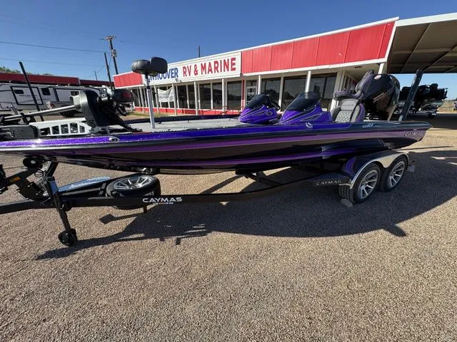 Slide: The Image of Caymas CX 21 PRO 2026 - 15