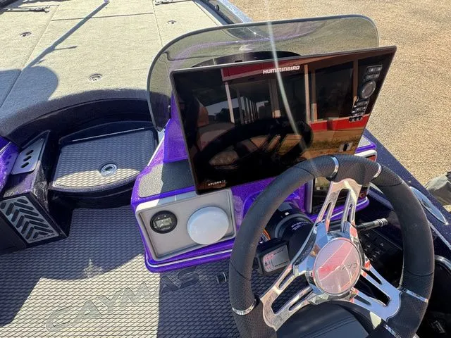 Slide: The Image of Caymas CX 21 PRO 2026 - 21