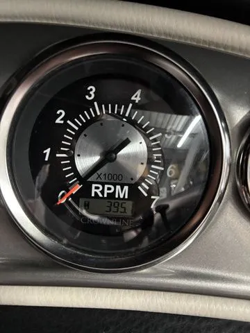 Slide: The Image of Crownline Boats Eclipse E4 2015 - 3