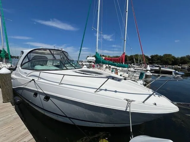 The Image of Rinker EX 320 2017 - 1