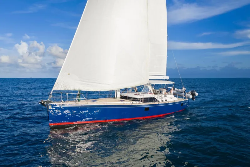 The Image of Sailing yacht Hylas 63, 2013 model, cruising on open ocean under clear skies. - 0