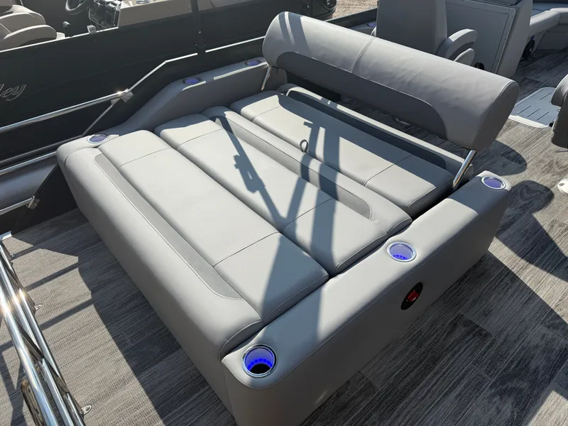 Slide: The Image of Bentley Pontoons Legacy 200HP Swingback 223 Tritoon 2026 - 13