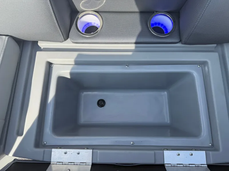 Slide: The Image of Bentley Pontoons Legacy 200HP Swingback 223 Tritoon 2026 - 33