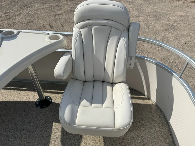 Slide: The Image of Premier 220 Sunspree pontoon 2009 - 12