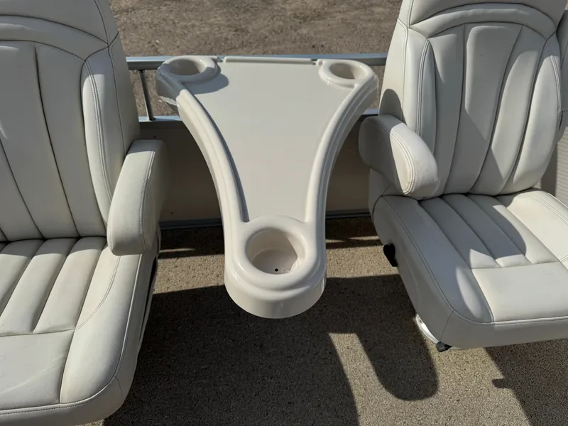 Slide: The Image of Premier 220 Sunspree pontoon 2009 - 13