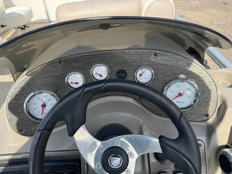 Slide: The Image of Premier 220 Sunspree pontoon 2009 - 26