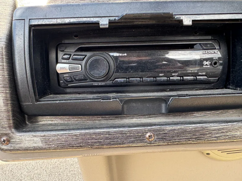 Slide: The Image of Premier 220 Sunspree pontoon 2009 - 27