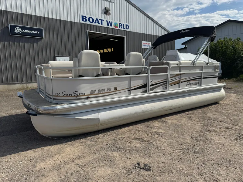 Slide: The Image of Premier 220 Sunspree pontoon 2009 - 42
