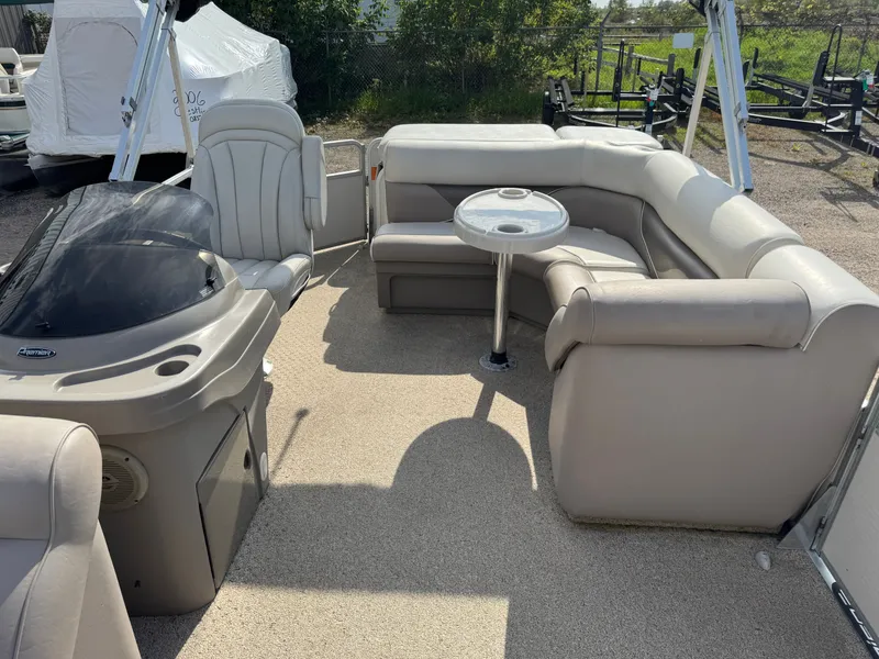 Slide: The Image of Premier 220 Sunspree pontoon 2009 - 5