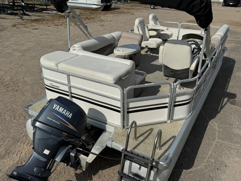 Slide: The Image of Premier 220 Sunspree pontoon 2009 - 7