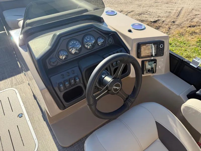 Slide: The Image of Bentley Pontoons Legacy 200HP Navigator DL 223 Quad Lounge Tritoon & Honda 4-Stroke EFI 2026 - 14