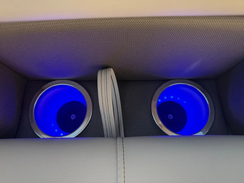 Slide: The Image of Bentley Pontoons Legacy 200HP Navigator DL 223 Quad Lounge Tritoon & Honda 4-Stroke EFI 2026 - 23