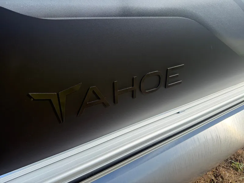 Slide: The Image of Tahoe Sport 23E80 Fish & Cruise Pontoon & Honda 4-Stroke EFI 2026 - 39