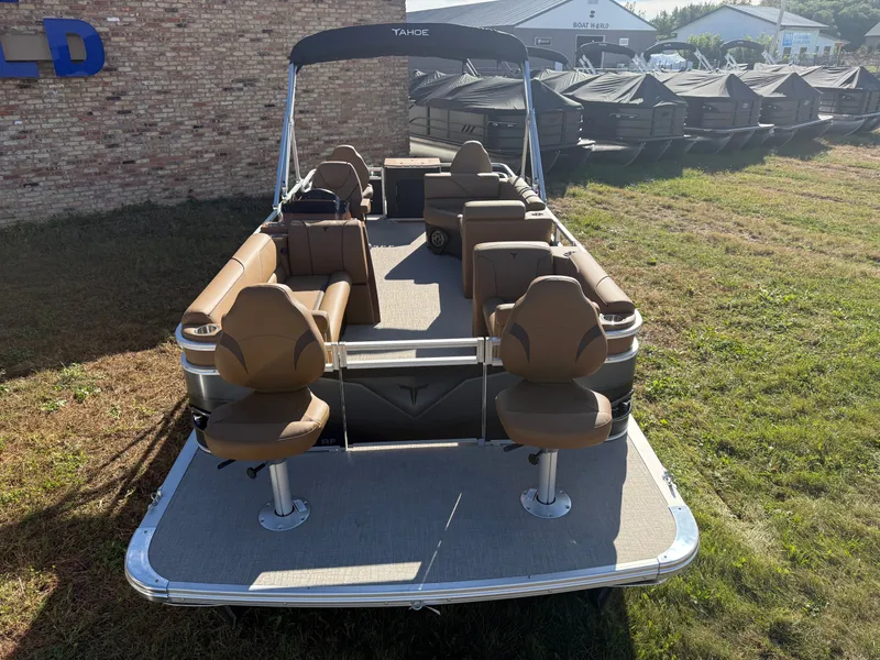 Slide: The Image of Tahoe Sport 23E80 Fish & Cruise Pontoon & Honda 4-Stroke EFI 2026 - 48