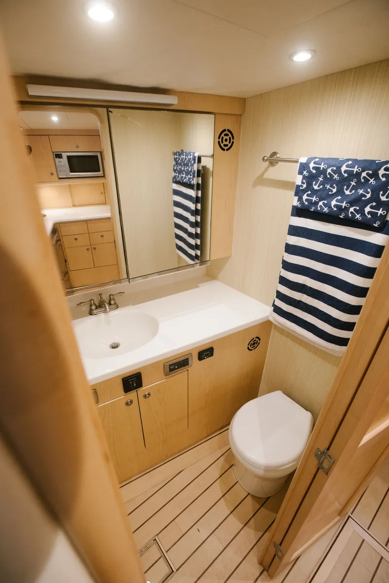 Slide: The Image of Ocean Yachts 37 Billfish 2016 - 10