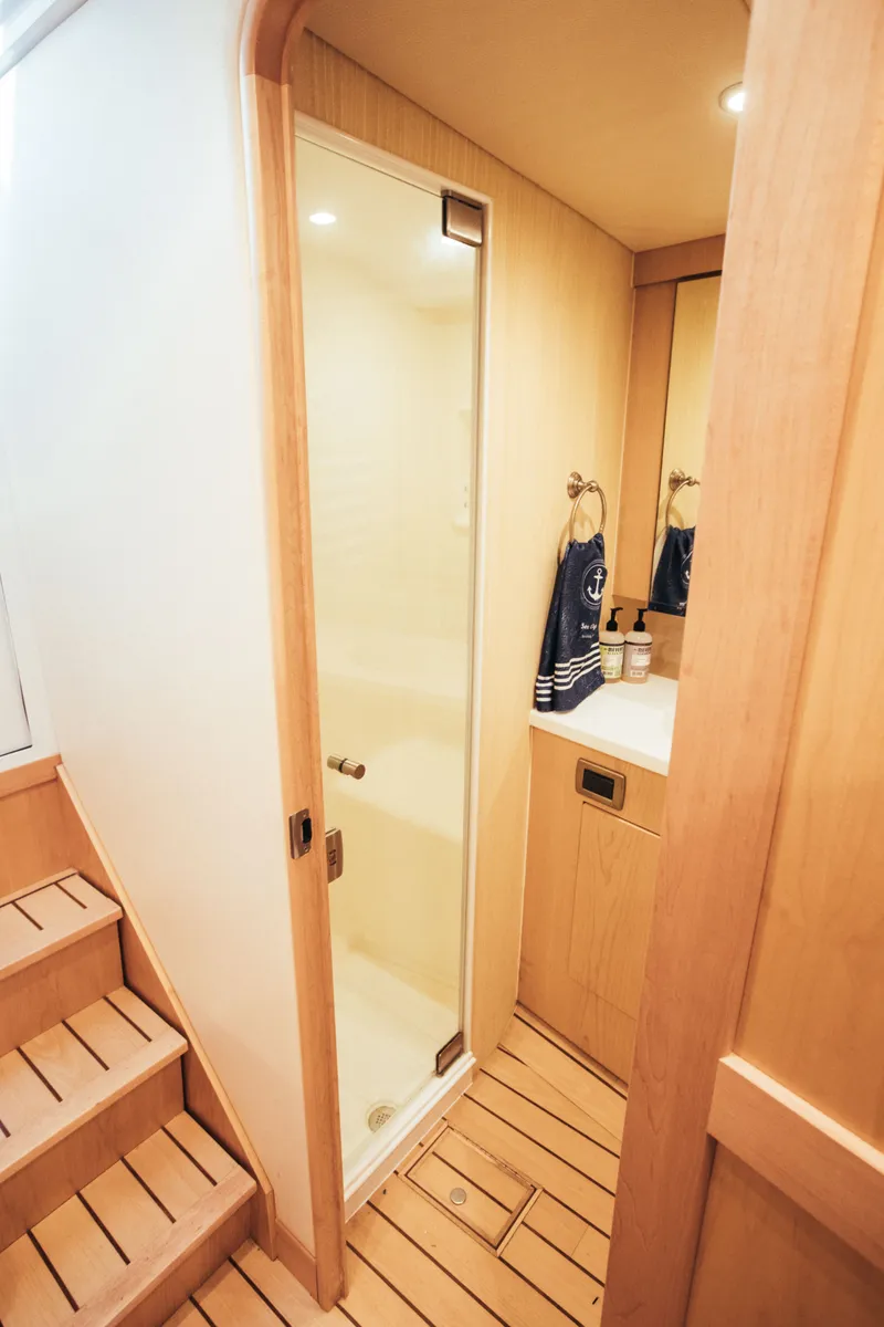 Slide: The Image of Ocean Yachts 37 Billfish 2016 - 11