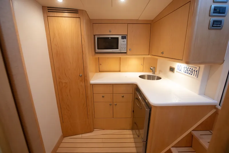 Slide: The Image of Ocean Yachts 37 Billfish 2016 - 17