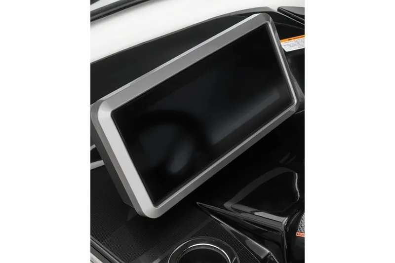 Slide: The Image of Yamaha 252S 2025 - 40