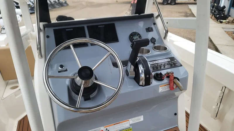 Slide: The Image of Bayliner Trophy T20CC 2023 - 7