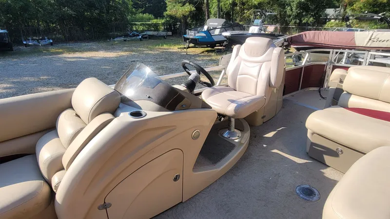 Slide: The Image of Sun Tracker Party Barge 254 XP3 2013 - 10