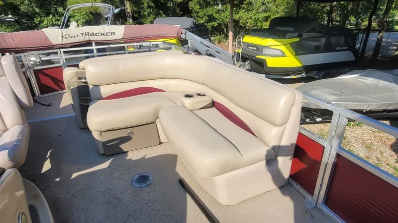 Slide: The Image of Sun Tracker Party Barge 254 XP3 2013 - 9