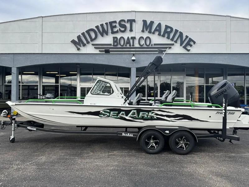 The Image of SeaArk Pro Cat 240 2026 - 1