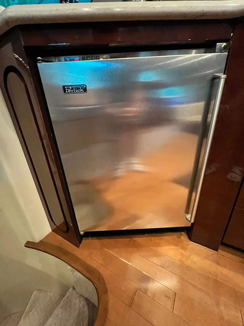 Slide: The Image of Sea Ray 58 Sedan Bridge 2009 - 12