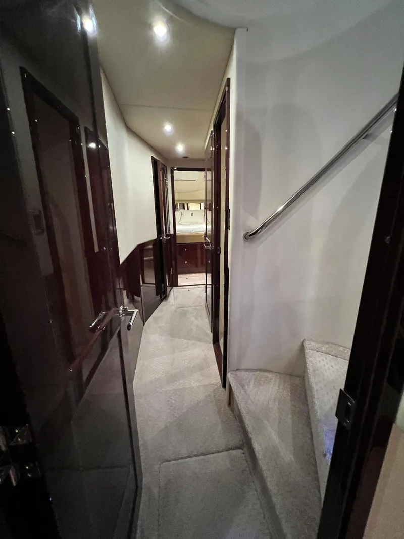 Slide: The Image of Sea Ray 58 Sedan Bridge 2009 - 20