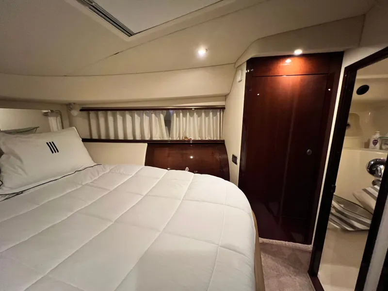 Slide: The Image of Sea Ray 58 Sedan Bridge 2009 - 26