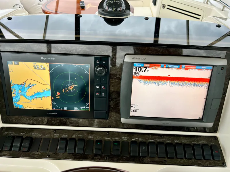 Slide: The Image of Sea Ray 58 Sedan Bridge 2009 - 38