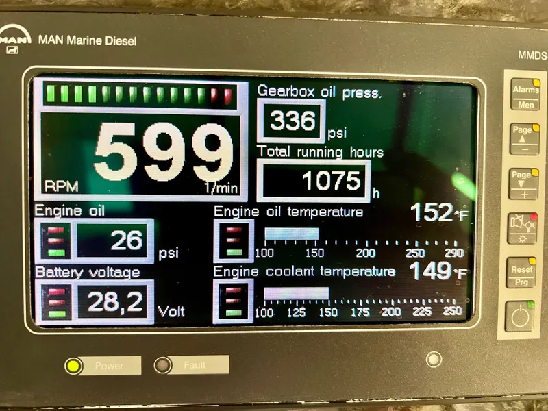 Slide: The Image of Sea Ray 58 Sedan Bridge 2009 - 58