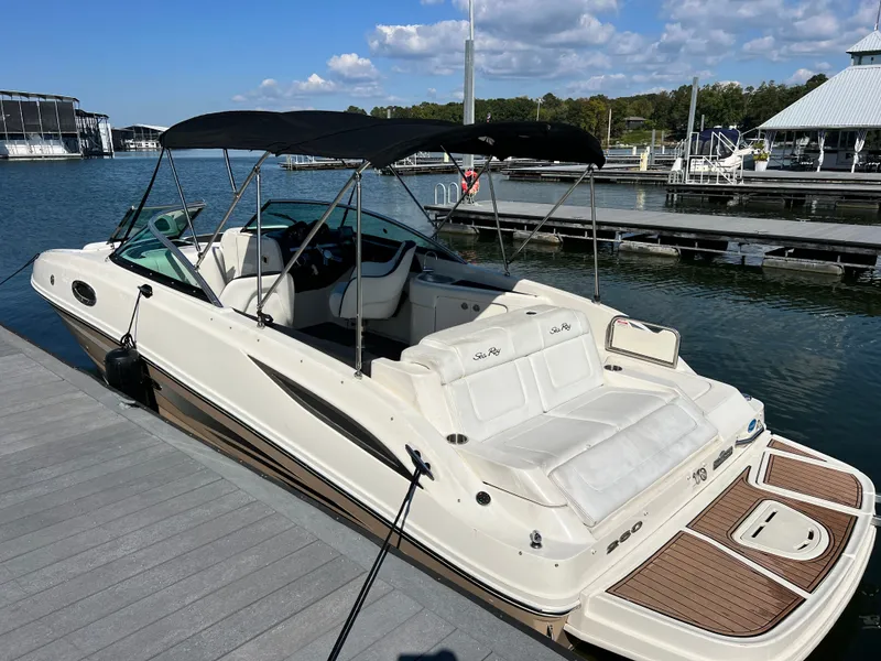Slide: The Image of Sea Ray 260 Sundeck 2014 - 3