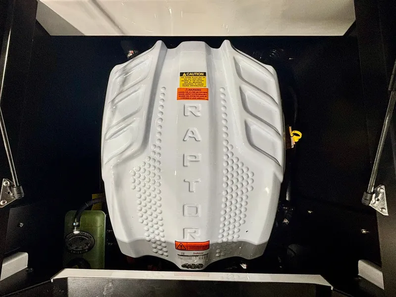 Slide: The Image of Tigé 22RZX 2025 - 28