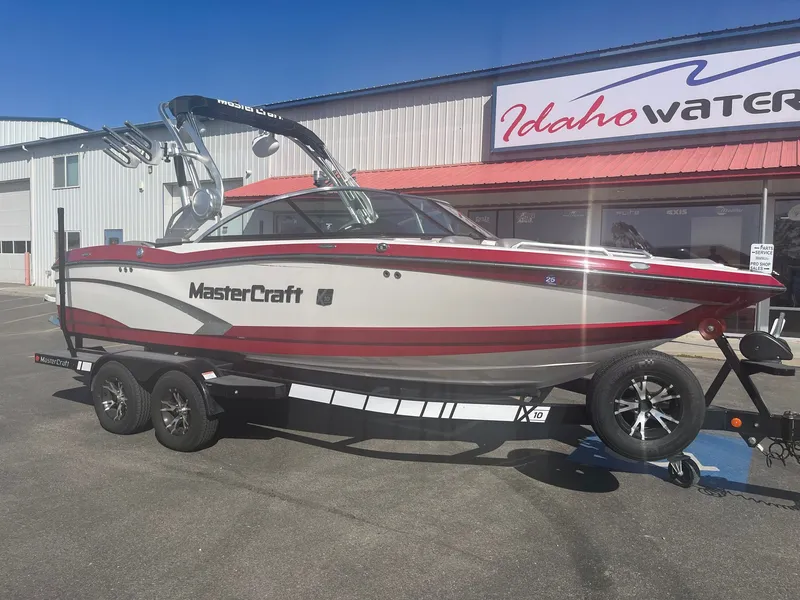 Slide: The Image of MasterCraft X10 2014 - 13