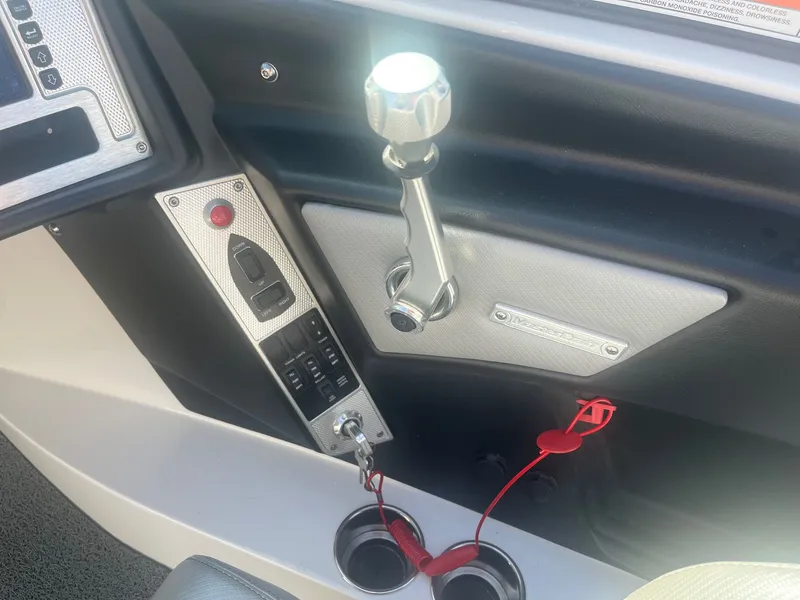 Slide: The Image of MasterCraft X10 2014 - 29