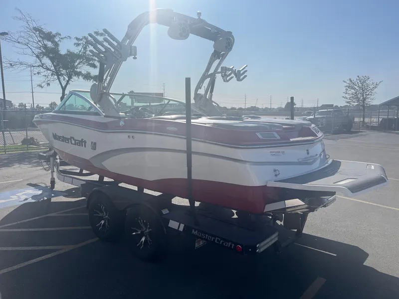 Slide: The Image of MasterCraft X10 2014 - 7