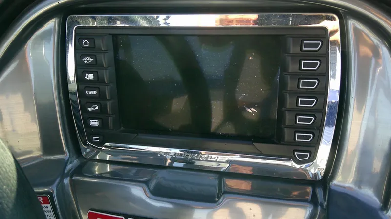 Slide: The Image of Nautique Sport Nautique 200 2015 - 11