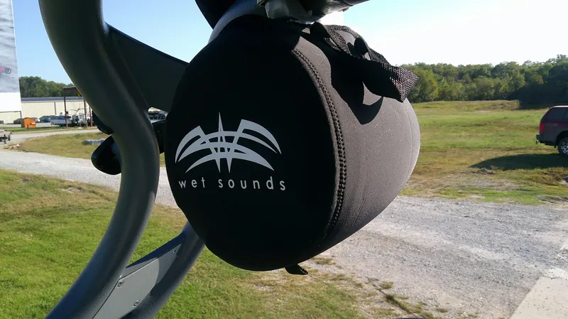 Slide: The Image of Nautique Sport Nautique 200 2015 - 9