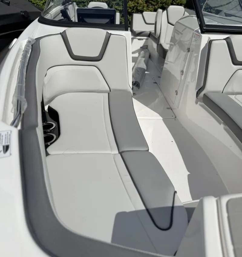 Slide: The Image of Yamaha AR250 2026 - 16