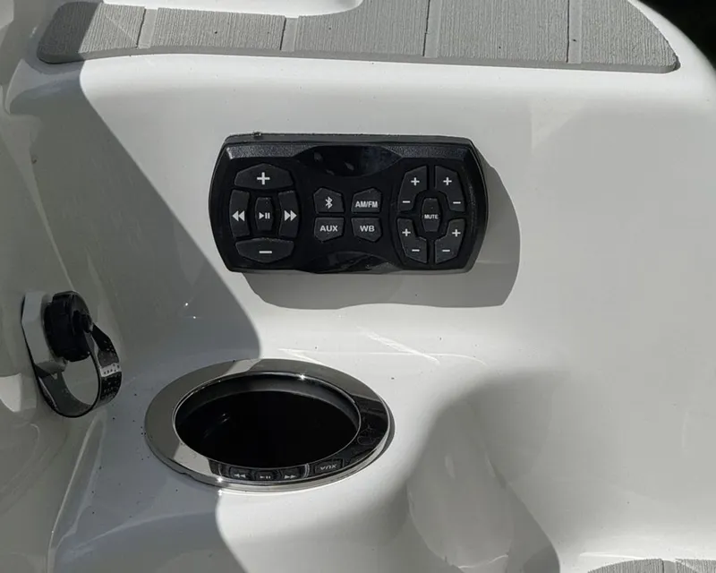 Slide: The Image of Yamaha AR250 2026 - 4