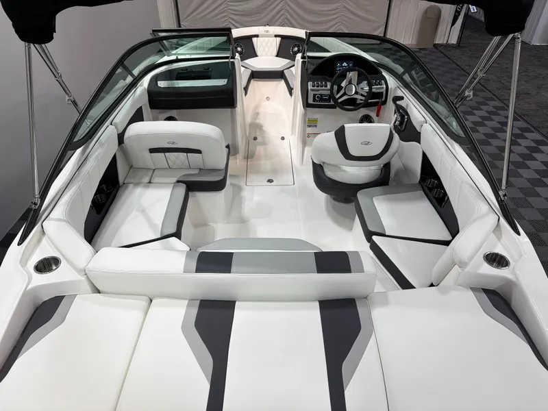 Slide: The Image of Regal 2000 ES 2026 - 6