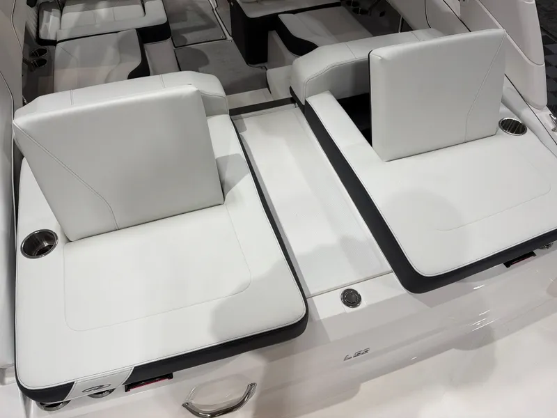 Slide: The Image of Regal LS2 2026 - 16