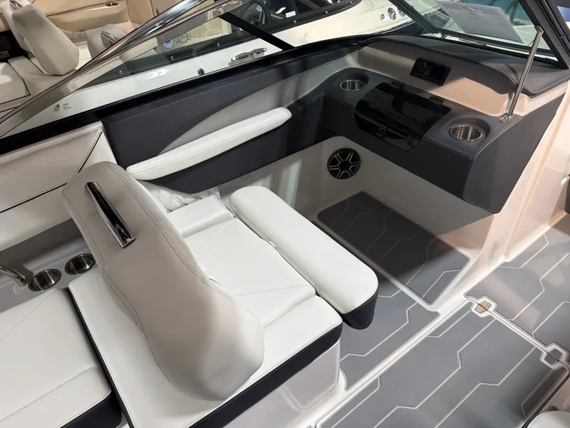 Slide: The Image of Regal LS4 Surf 2026 - 9