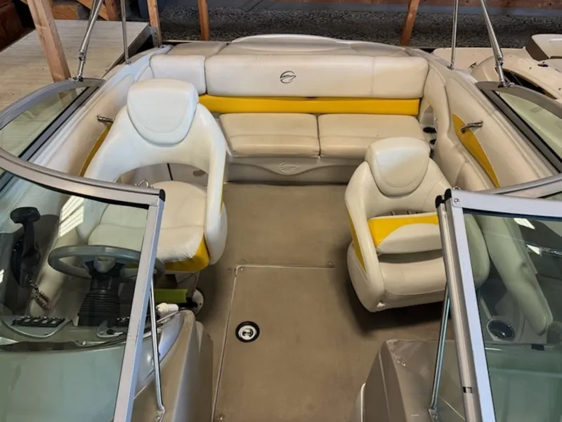 Slide: The Image of Crownline Boats 220 2009 - 5
